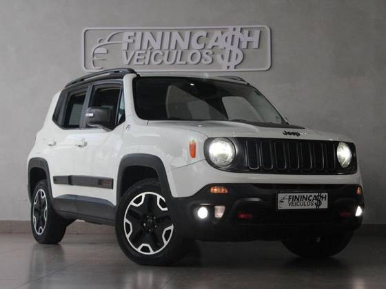 JEEP RENEGADE 2.0 16V TURBO DIESEL TRAILHAWK 4P 4X4 AUTOMÁTICO